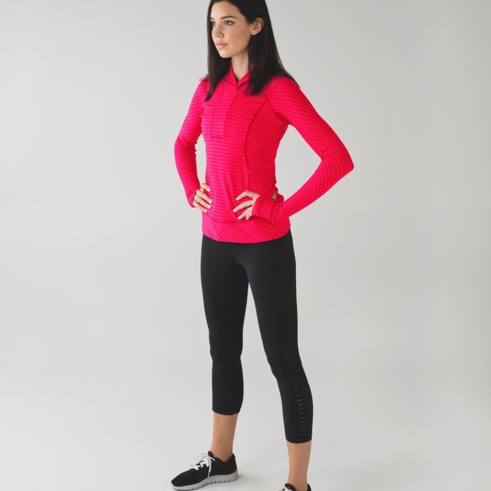 Lululemon Think Fast Pullover - Picture 8 of 12